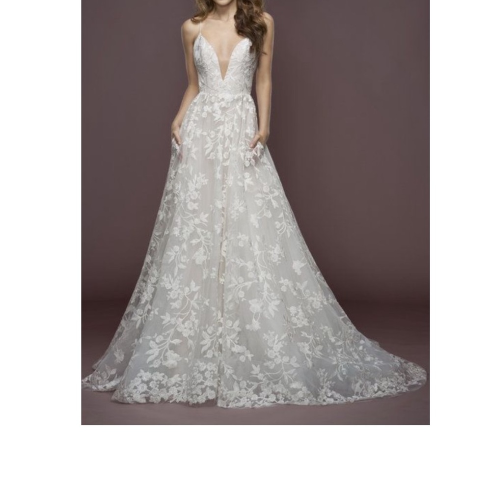 Hayley Paige Wedding Gown